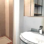 아파트 With Balcony And Sea View 르발카레스