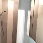 아파트 With Balcony And Sea View