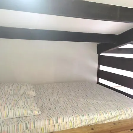 Appartement Joli Avec Balcon Et Vue Sur